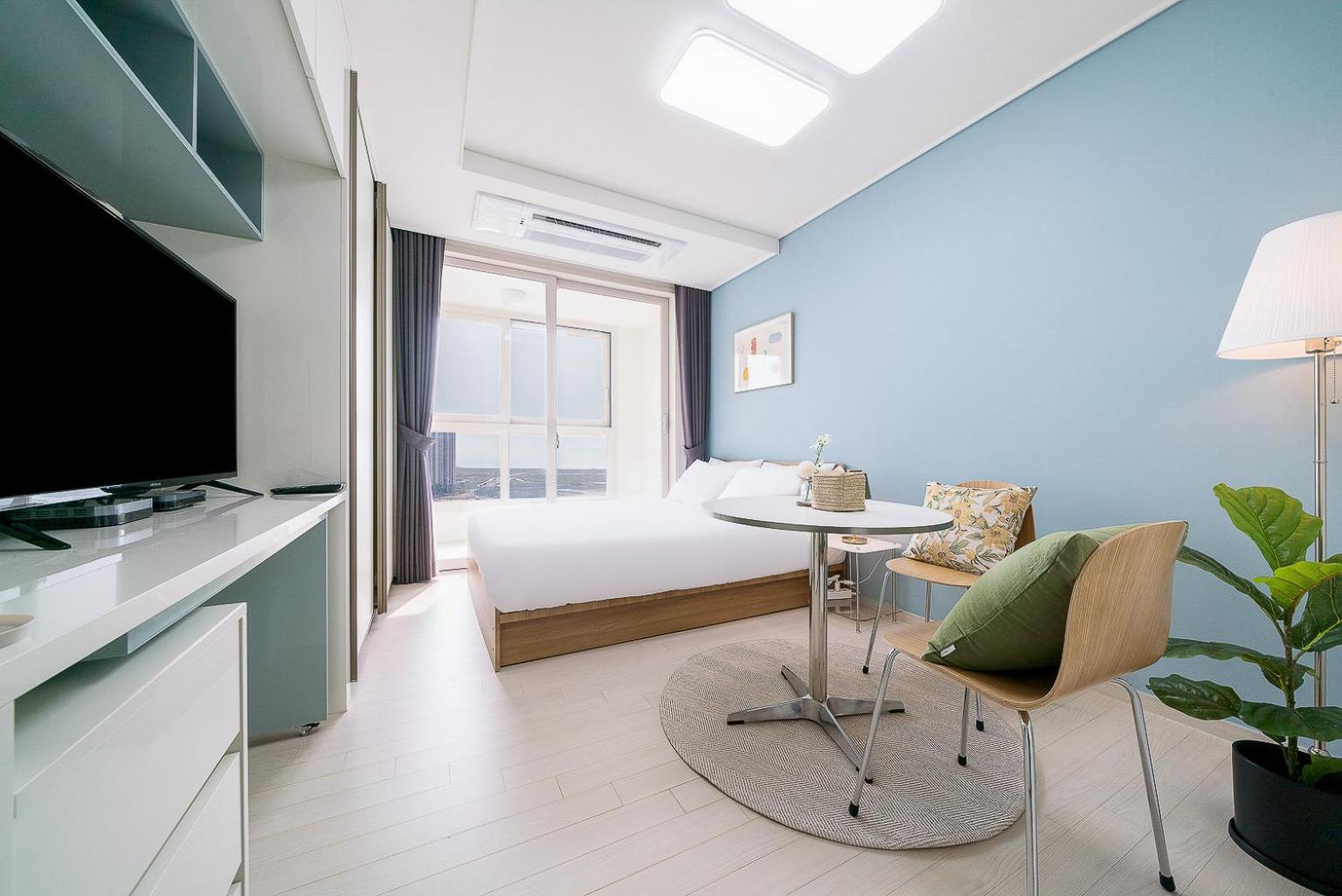 Urbanstay Songdo Moonlight Park Incheon Esterno foto